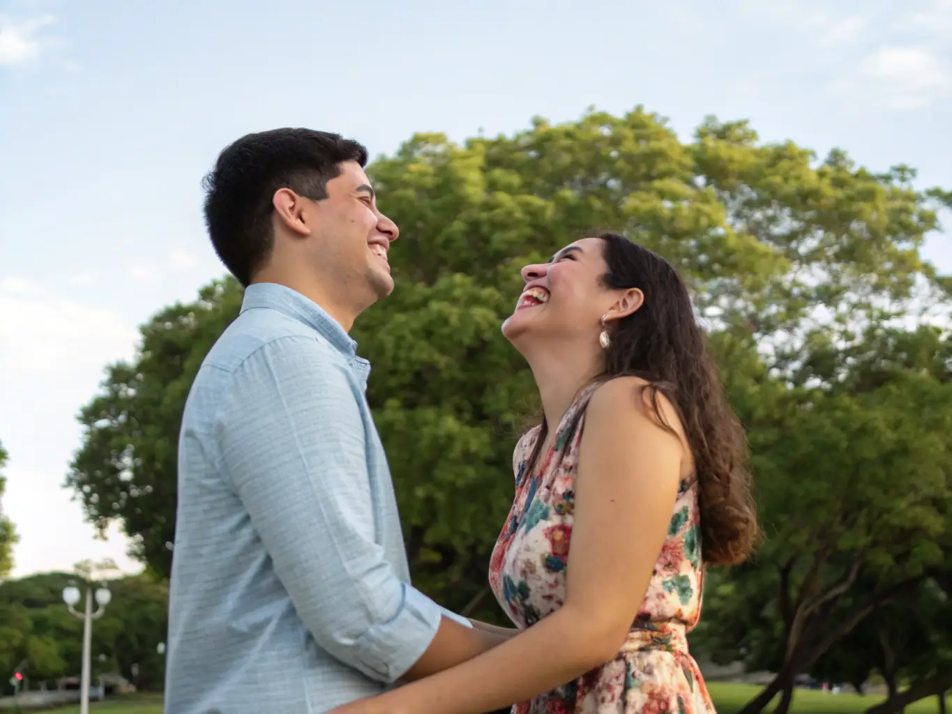 A photo of a couple celebrating their marriage in the United States, representing the K-1 visa to Green Card process.